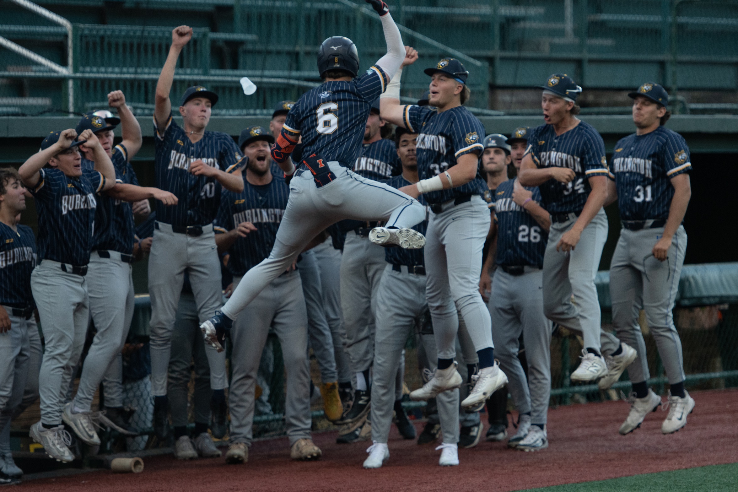 Offense Lifts Bees to Win in Johnstown